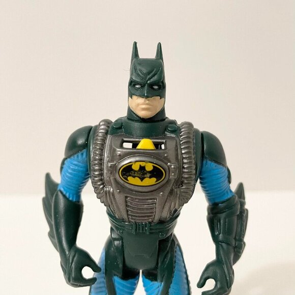 Vintage Batman Forever Night Hunter and Manta Ray Kenner Action Figure - Picture 3 of 16